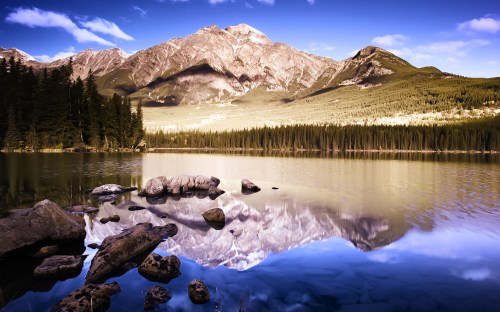 mountains%20-%20w076