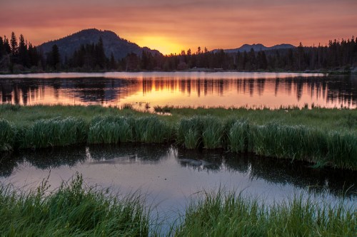 Sprague Lake Sunrise Looks East with Foreground Pool