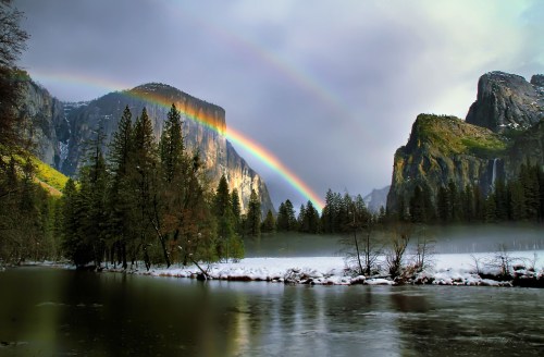 Yosemite Rainbow